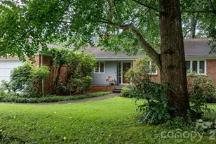 219 W Park Dr, Morganton, NC 28655 - Photo 4