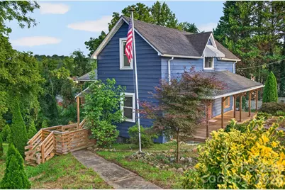 403 SW Spruce Street SW, Lenoir, NC 28645 - Photo 2