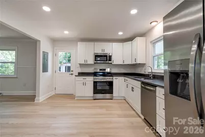 6109 Robinson Church Road, Charlotte, NC 28215 - Photo 8