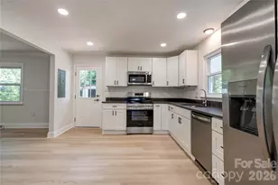 6109 Robinson Church Rd, Charlotte, NC 28215 - Photo 8