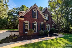 10124 Windtree Ln, Charlotte, NC 28215 - Photo 28