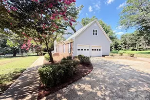 9020 Bartlett Rd, Charlotte, NC 28227 - Photo 18