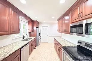 9020 Bartlett Rd, Charlotte, NC 28227 - Photo 2