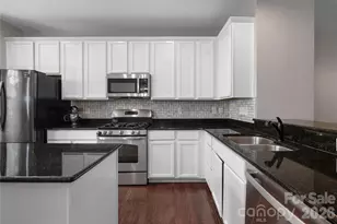 13811 Hill St, Huntersville, NC 28078 - Photo 8