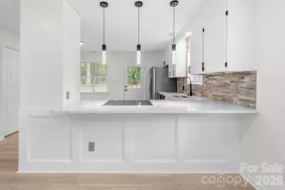 8425 Lochinvar Drive, Charlotte, NC 28227 - Photo 8