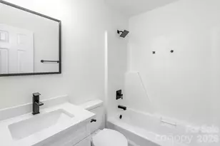 8425 Lochinvar Dr, Charlotte, NC 28227 - Photo 14