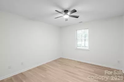 8425 Lochinvar Drive, Charlotte, NC 28227 - Photo 12