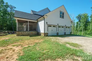 378 Walnut Tree Rd, Statesville, NC 28625 - Photo 6