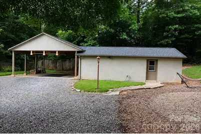 2095 Goodman Lake Road, Morganton, NC 28655 - Photo 26