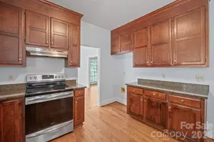 7000 Hollow Oak Dr, Charlotte, NC 28227 - Photo 18