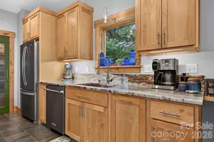 208 Gravely Branch Rd, Fletcher, NC 28732 - Photo 14