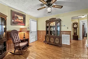 832 Baker St, Statesville, NC 28677 - Photo 24