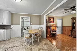 832 Baker St, Statesville, NC 28677 - Photo 28