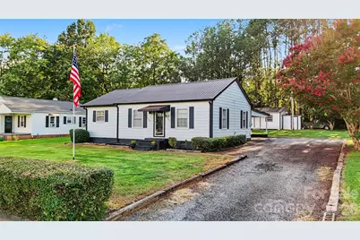 832 Baker Street, Statesville, NC 28677 - Photo 4