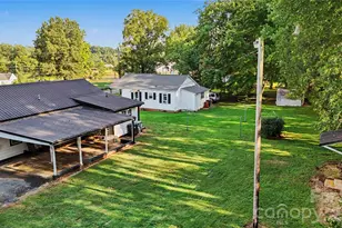 832 Baker St, Statesville, NC 28677 - Photo 12