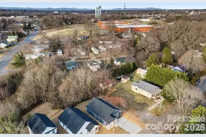 1558 7th Avenue Drive SW, Hickory, NC 28602 - Photo 36