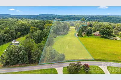 2122 Enon Road, Morganton, NC 28655 - Photo 2