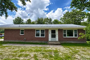 440 US 19E Hwy, Spruce Pine, NC 28777 - Photo 1