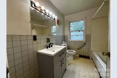440 US 19E Highway, Spruce Pine, NC 28777 - Photo 16