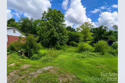 440 US 19E Highway, Spruce Pine, NC 28777 - Photo 20