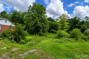 440 US 19E Hwy, Spruce Pine, NC 28777 - Photo 20