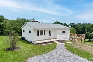 12 Baker Rd, Asheville, NC 28806 - Photo 2