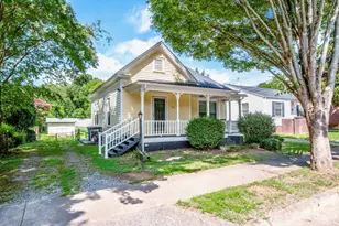 316 S Race St, Statesville, NC 28677 - Photo 2