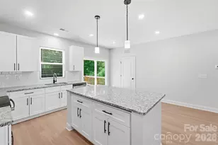 318 Honeywood Ln, Monroe, NC 28110 - Photo 16