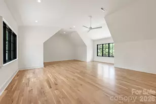 237 N Canterbury Rd, Charlotte, NC 28211 - Photo 30