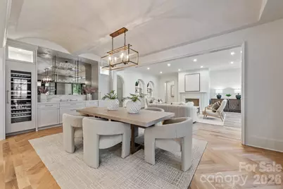 237 N Canterbury Road, Charlotte, NC 28211 - Photo 12