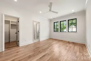 237 N Canterbury Rd, Charlotte, NC 28211 - Photo 32