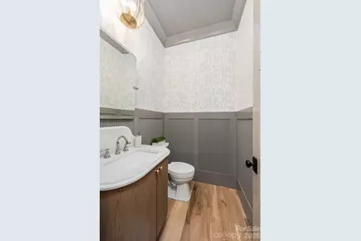 237 N Canterbury Road, Charlotte, NC 28211 - Photo 24