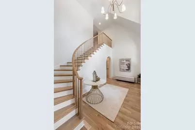 237 N Canterbury Road, Charlotte, NC 28211 - Photo 6