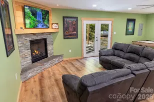 95 Lasso Ln, Waynesville, NC 28785 - Photo 8