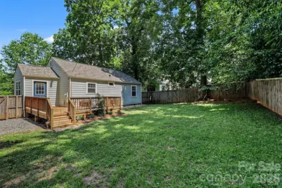 2612 Roslyn Avenue, Charlotte, NC 28208 - Photo 26