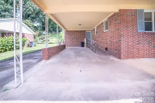 116 Clark St, Morganton, NC 28655 - Photo 6