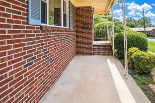 116 Clark St, Morganton, NC 28655 - Photo 4