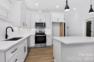 3616 Bullard St, Charlotte, NC 28208 - Photo 12
