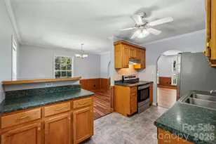 916 Long Branch Rd, Grover, NC 28073 - Photo 18