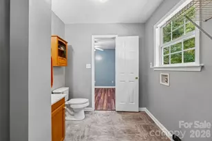 916 Long Branch Rd, Grover, NC 28073 - Photo 16