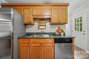 916 Long Branch Rd, Grover, NC 28073 - Photo 20