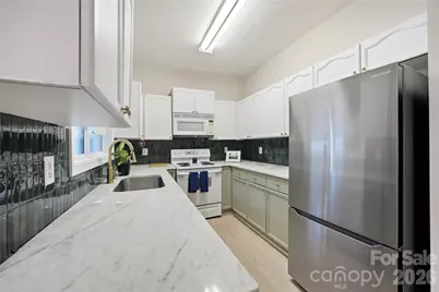5967 Pisgah Way, Charlotte, NC 28217 - Photo 8