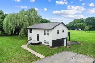 2646 Icard Rhodhiss Rd, Connelly Springs, NC 28612 - Photo 1