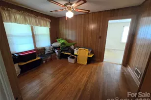 305 Oakland Ave Ave, Morganton, NC 28655 - Photo 20