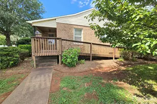 305 Oakland Ave Ave, Morganton, NC 28655 - Photo 4