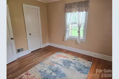 305 Oakland Avenue Avenue, Morganton, NC 28655 - Photo 30