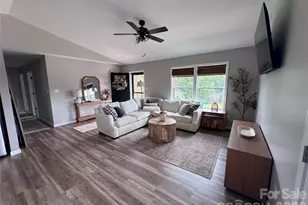 3535 High W Dr, Lenoir, NC 28645 - Photo 16