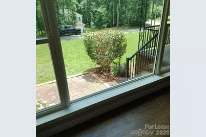 540 Carolyn Lane, Charlotte, NC 28213 - Photo 12