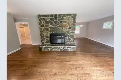 540 Carolyn Lane, Charlotte, NC 28213 - Photo 2