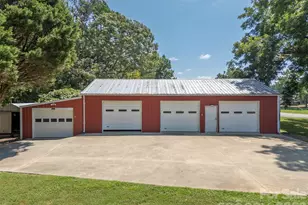 1360 Harris Holly Springs Rd, Rutherfordton, NC 28139 - Photo 38